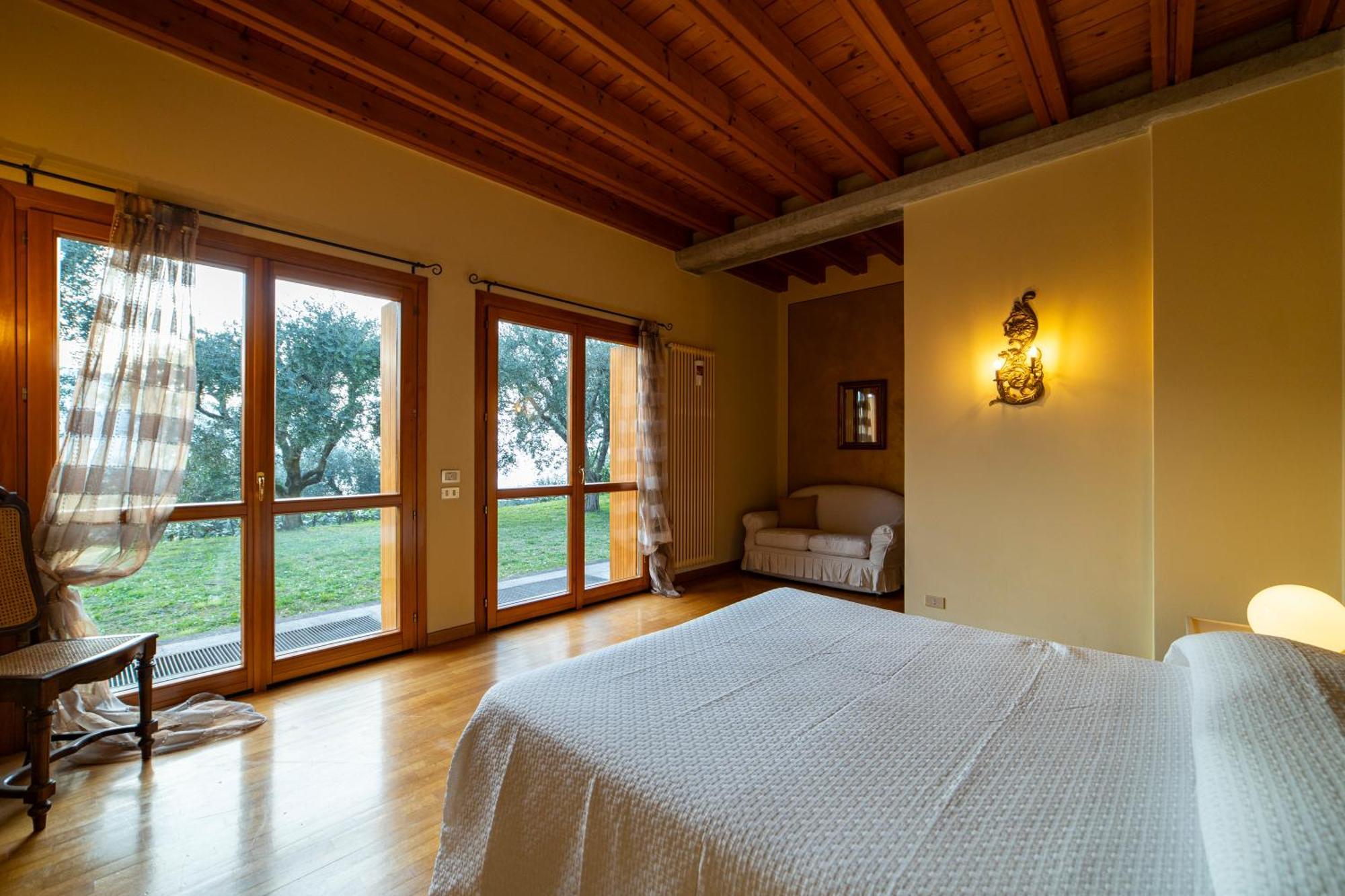 Casa Degli Ulivi Villa Sale Marasino Exterior photo